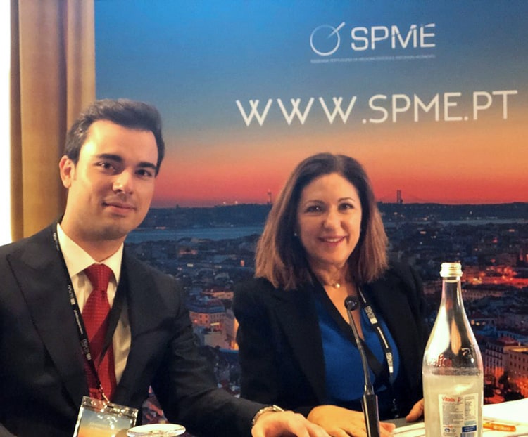 El presidente de la SPME, João Pedro Vale, junto a la presidenta de la SEME, la doctora Petra Vega.